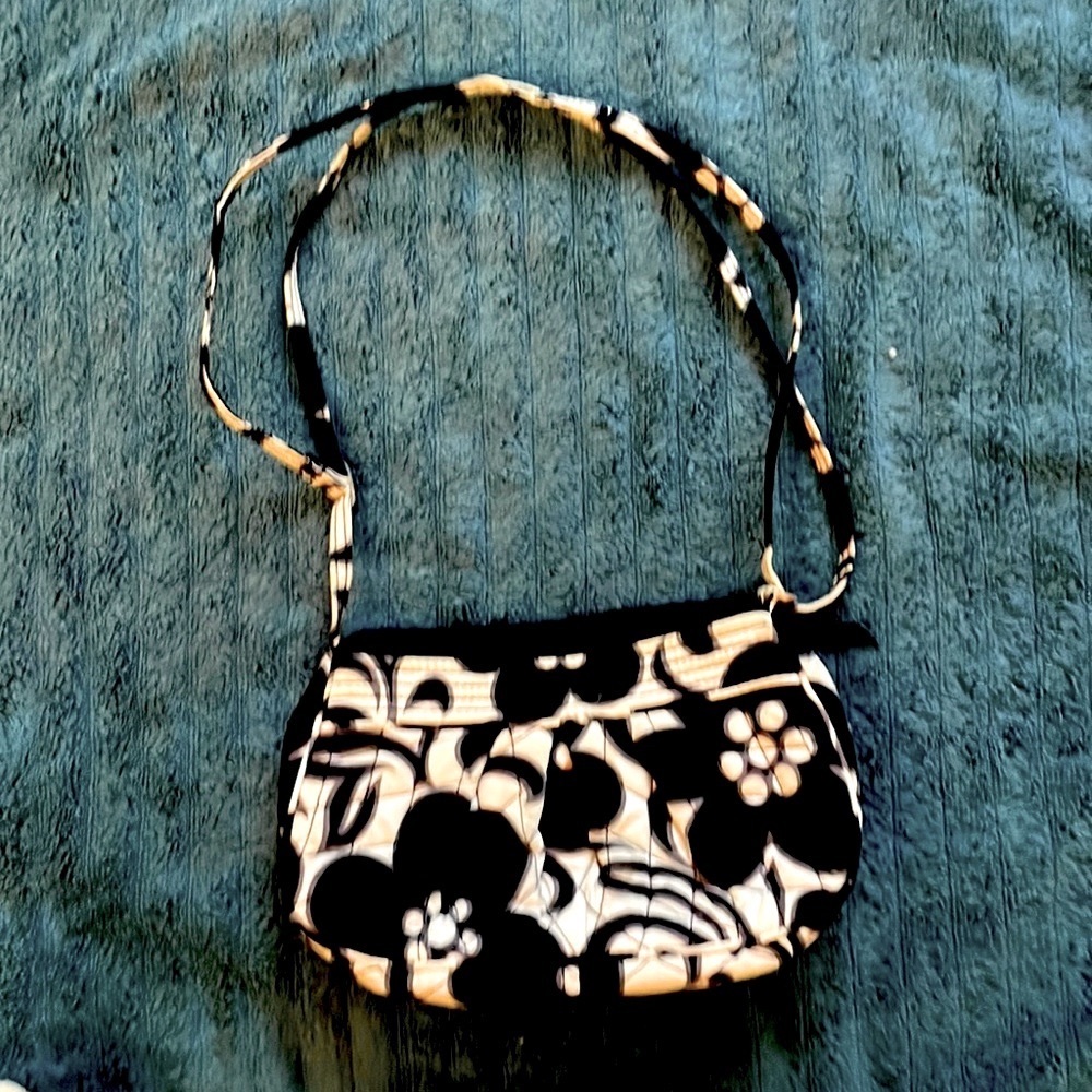 VERA BRADLEY PURSE